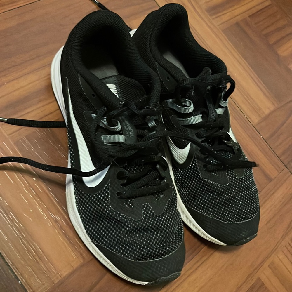 Kids Nike shoes